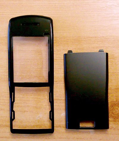 Nokia E50 előlap, akkufedél.