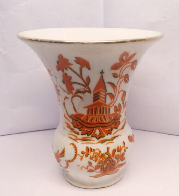 Különleges mintázatú Beyer & Bock váza Németországból, egyedi antik műtárgy ritkaság.
